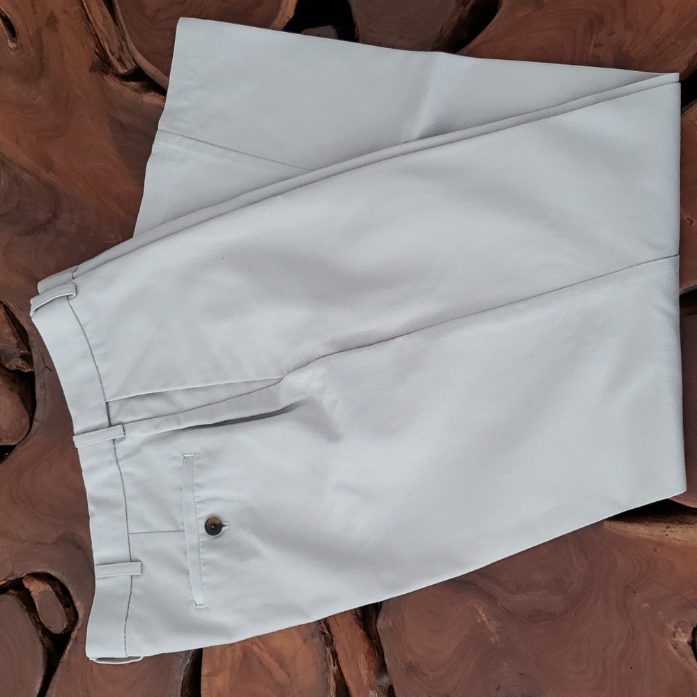 Haggar Men's Premium No Iron Kahki Sand   slacks